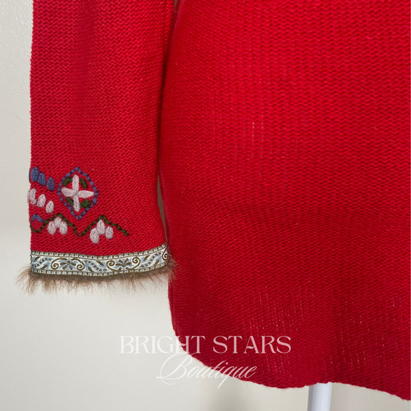 Rare Vintage Hooded Cardigan ASO Willow Rosenberg BtVS Red Embroidered Knit - Picture 12 of 13